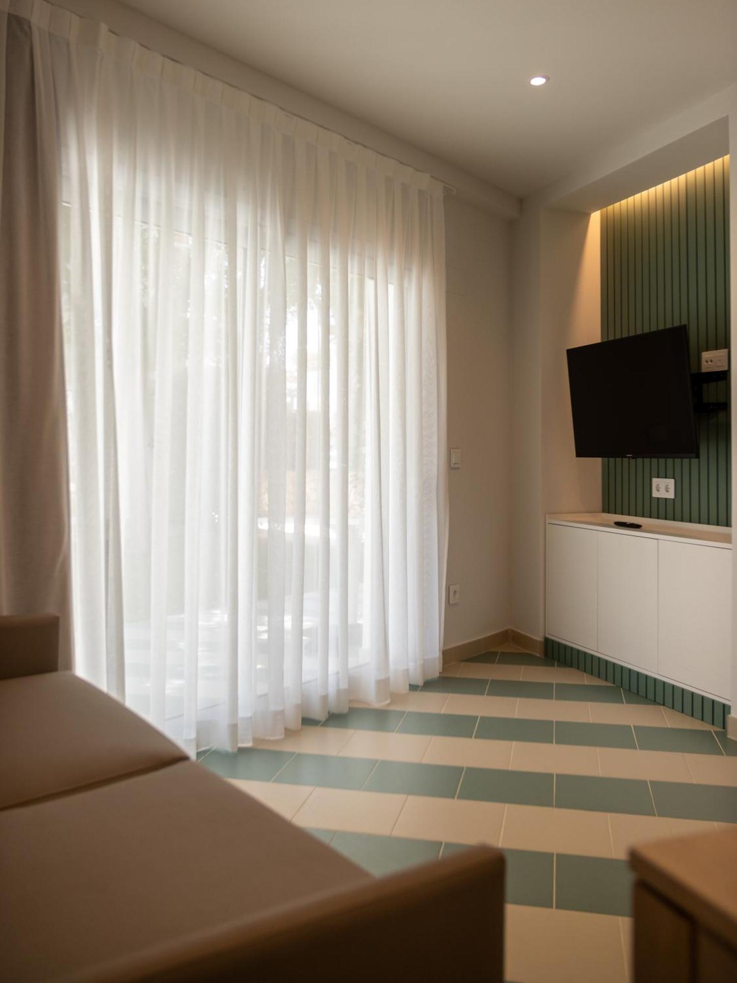 Apartamentos Sunway Arizona Sitges Exteriér fotografie